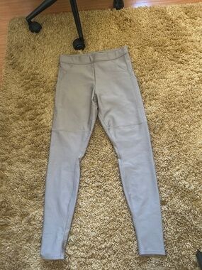 Alo leggings, size L